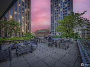 909 5th Avenue 701, Seattle WA 98104