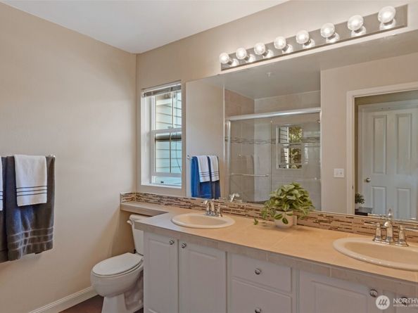23777 SE 52nd Lane, Issaquah WA 98029