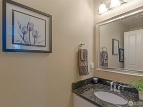 23777 SE 52nd Lane, Issaquah WA 98029