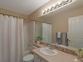 23777 SE 52nd Lane, Issaquah WA 98029