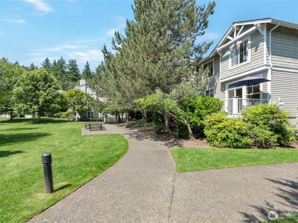 23777 SE 52nd Lane, Issaquah WA 98029