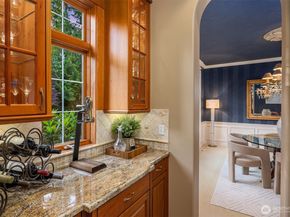 24838 NE 20th Street, Sammamish WA 98074