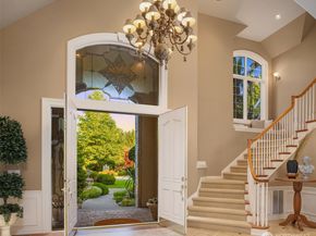 24838 NE 20th Street, Sammamish WA 98074
