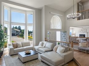 1621 Edgemoor Lane, Everett WA 98203