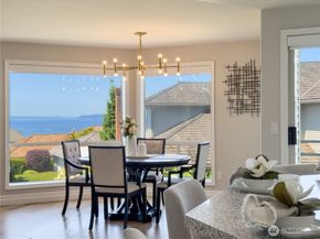 1621 Edgemoor Lane, Everett WA 98203