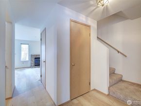 21906 56th Avenue W C2, Mountlake Terrace WA 98043