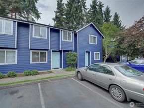 21906 56th Avenue W C2, Mountlake Terrace WA 98043