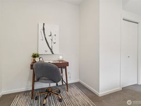 9032 14th Avenue NW D, Seattle WA 98117