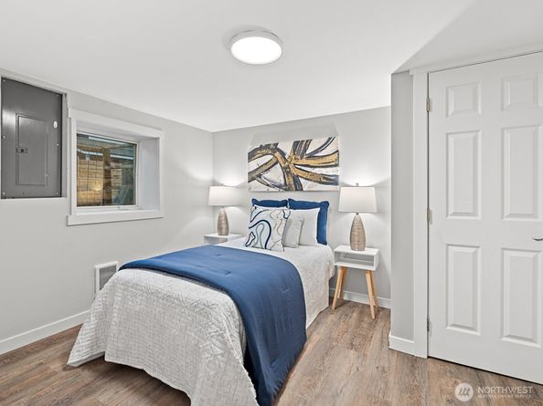 4853 42nd Avenue SW, Seattle WA 98116