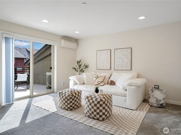935 7th Avenue NE 17.3, Issaquah WA 98029