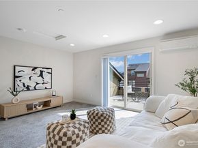 935 7th Avenue NE 17.3, Issaquah WA 98029