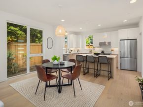 11123 105th Avenue NE, Kirkland WA 98033