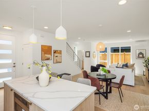 11123 105th Avenue NE, Kirkland WA 98033