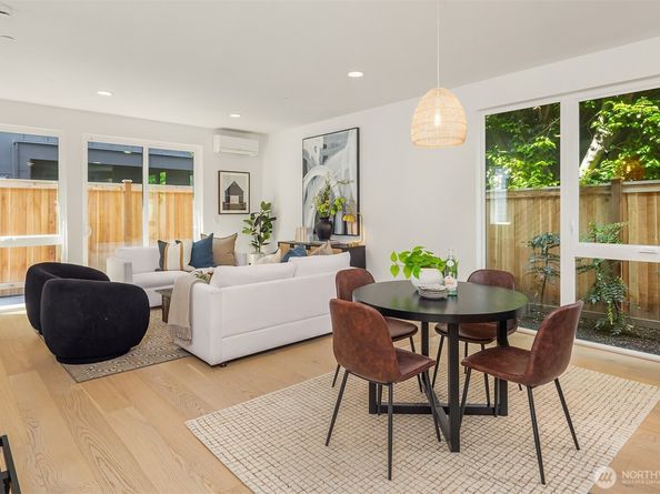 11123 105th Avenue NE, Kirkland WA 98033