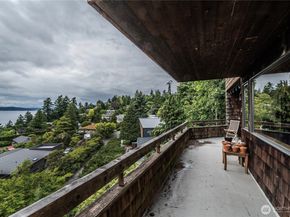 4722 53rd Avenue SW, Seattle WA 98116