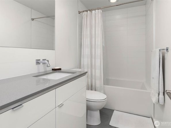 866 NE 96th Street, Seattle WA 98115