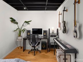 866 NE 96th Street, Seattle WA 98115