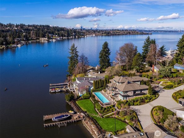 16 Enatai Drive, Bellevue WA 98004