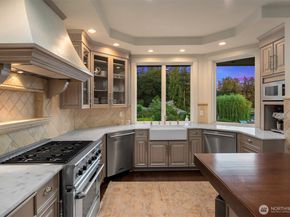 16 Enatai Drive, Bellevue WA 98004