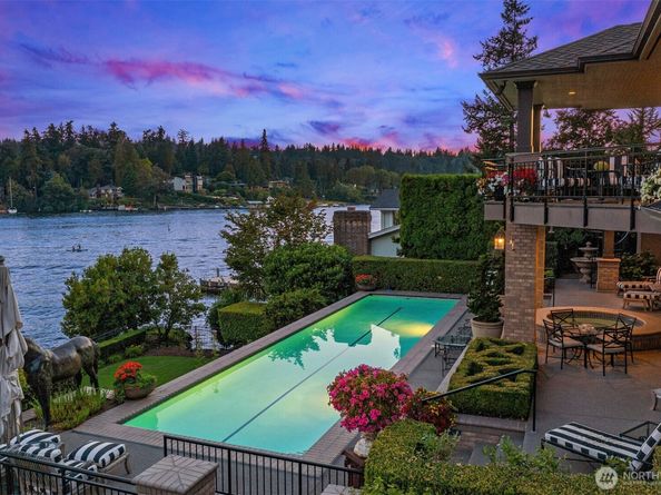 16 Enatai Drive, Bellevue WA 98004