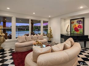 16 Enatai Drive, Bellevue WA 98004