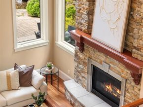 20424 NE 64th Place, Redmond WA 98053