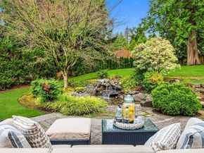 20424 NE 64th Place, Redmond WA 98053