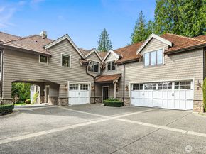 20424 NE 64th Place, Redmond WA 98053