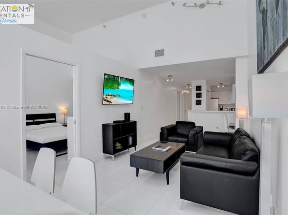 5445 Collins Ave BAY14, Miami Beach FL 33140