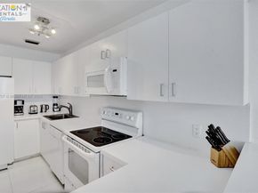 5445 Collins Ave BAY14, Miami Beach FL 33140