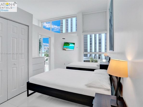 5445 Collins Ave BAY14, Miami Beach FL 33140