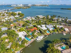 1070 Belle Meade Island Dr, Miami FL 33138