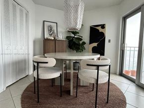 11930 N Bayshore Dr 406, North Miami FL 33181