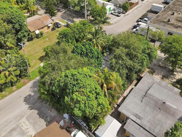 1024 N 24th, Hollywood FL 33020