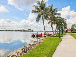 3921 SW 186th Ave, Miramar FL 33029