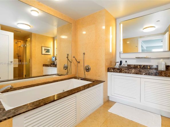 1 N Fort Lauderdale Beach Blvd 1606, Fort Lauderdale FL 33304