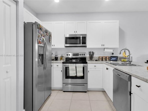 25060 SW 114th Ave, Homestead FL 33032
