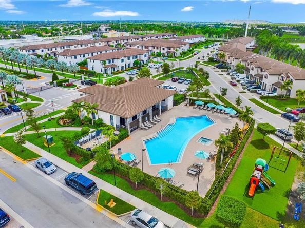 25060 SW 114th Ave, Homestead FL 33032