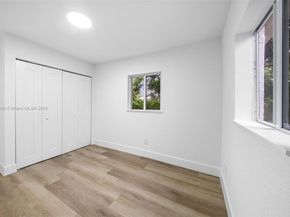 2951 NW 47th St, Miami FL 33142