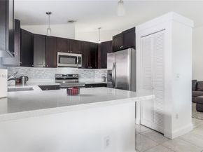 1008 W Jasmine Ln, North Lauderdale FL 33068