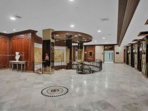 6039 Collins Ave 1402, Miami Beach FL 33140