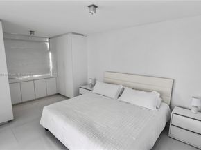 6039 Collins Ave 1402, Miami Beach FL 33140