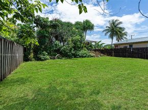 6048 Buchanan St, Hollywood FL 33024
