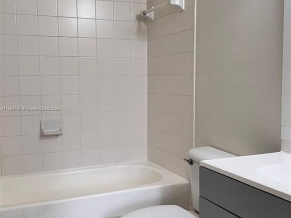2931 SE 13th Ave 20547, Homestead FL 33035