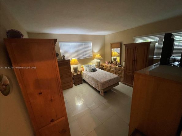 1535 Mercado Ave, Coral Gables FL 33146