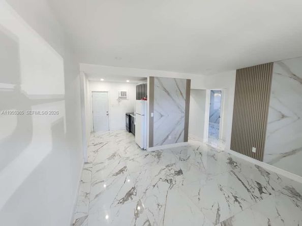 12101 SW 215th St, Miami FL 33177