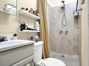 15921 SW 143rd Ave, Miami FL 33177