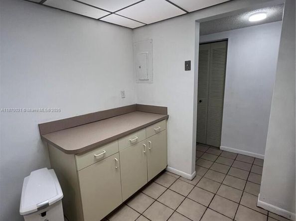 440 E 23rd St 1118, Hialeah FL 33013