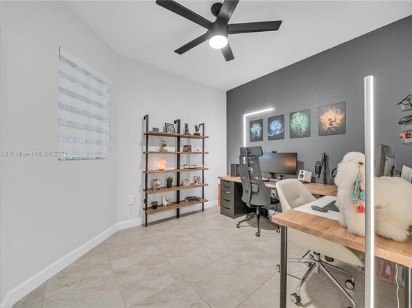 290 NW 109th Ave 103, Miami FL 33172