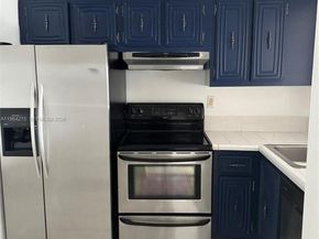 496 NW 165th St Rd D614, Miami FL 33169